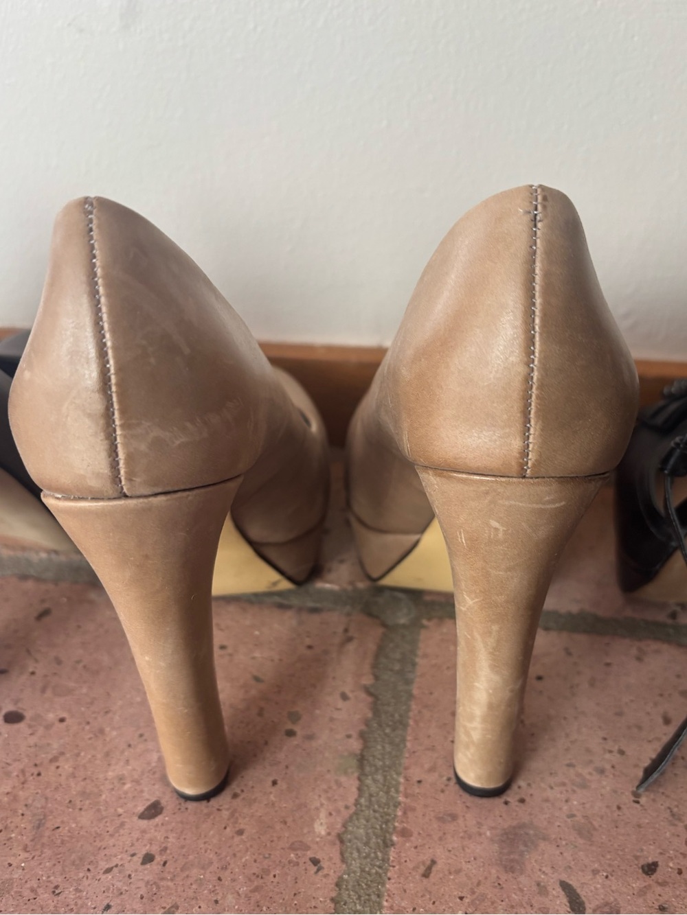 Vince Camuto Heels Size 6 Lot - Picture 11 of 16